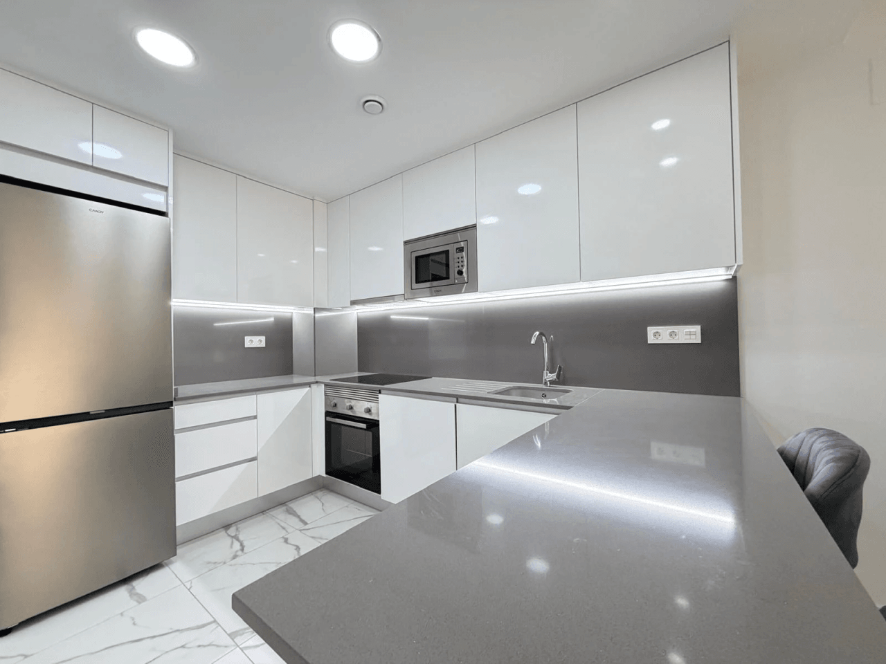 Apartamento en venta de 2 dormitorios en Playa del Cura, Torrevieja