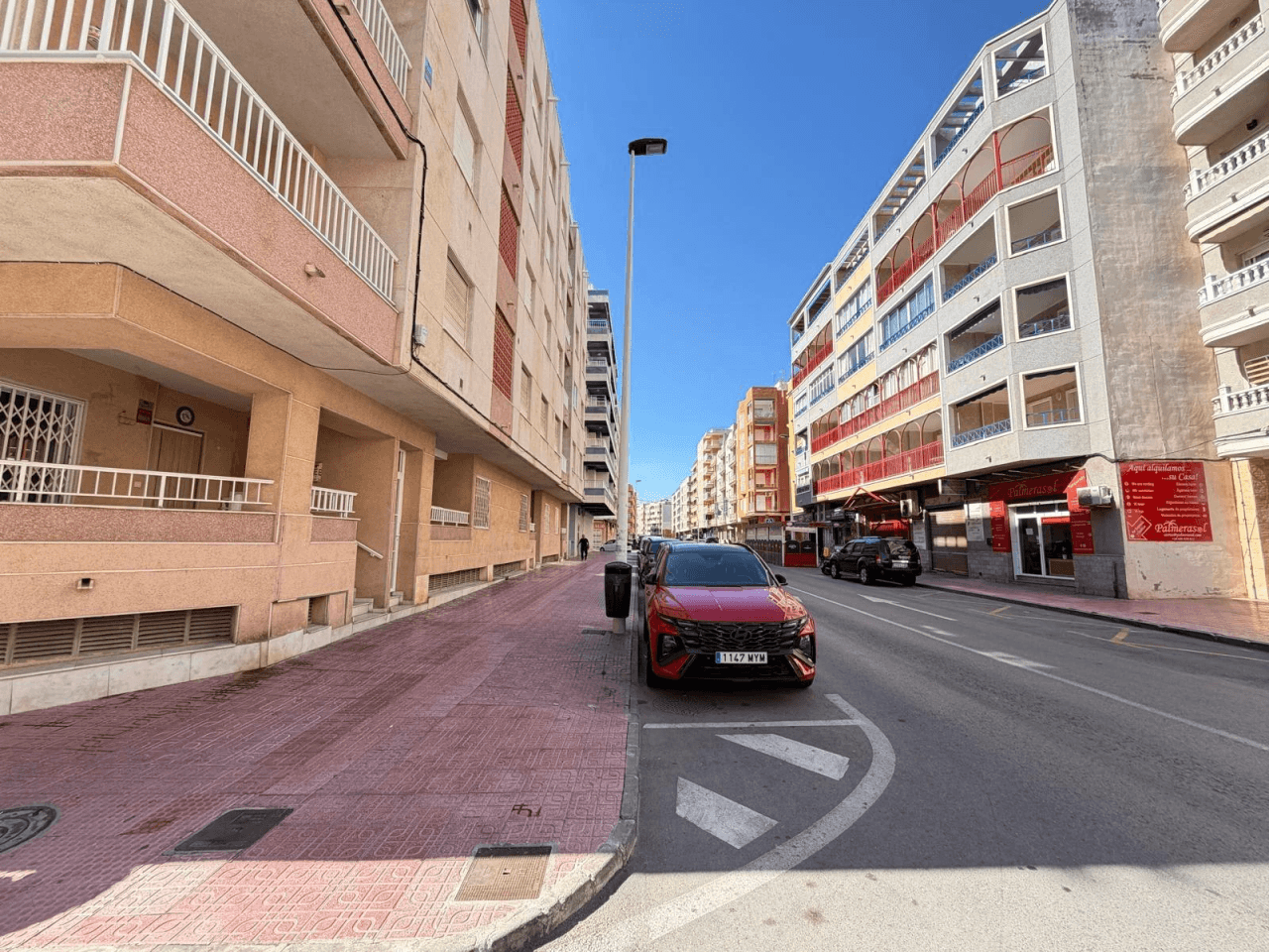 Apartamento en venta de 3 dormitorios en Playa del Cura, Torrevieja.