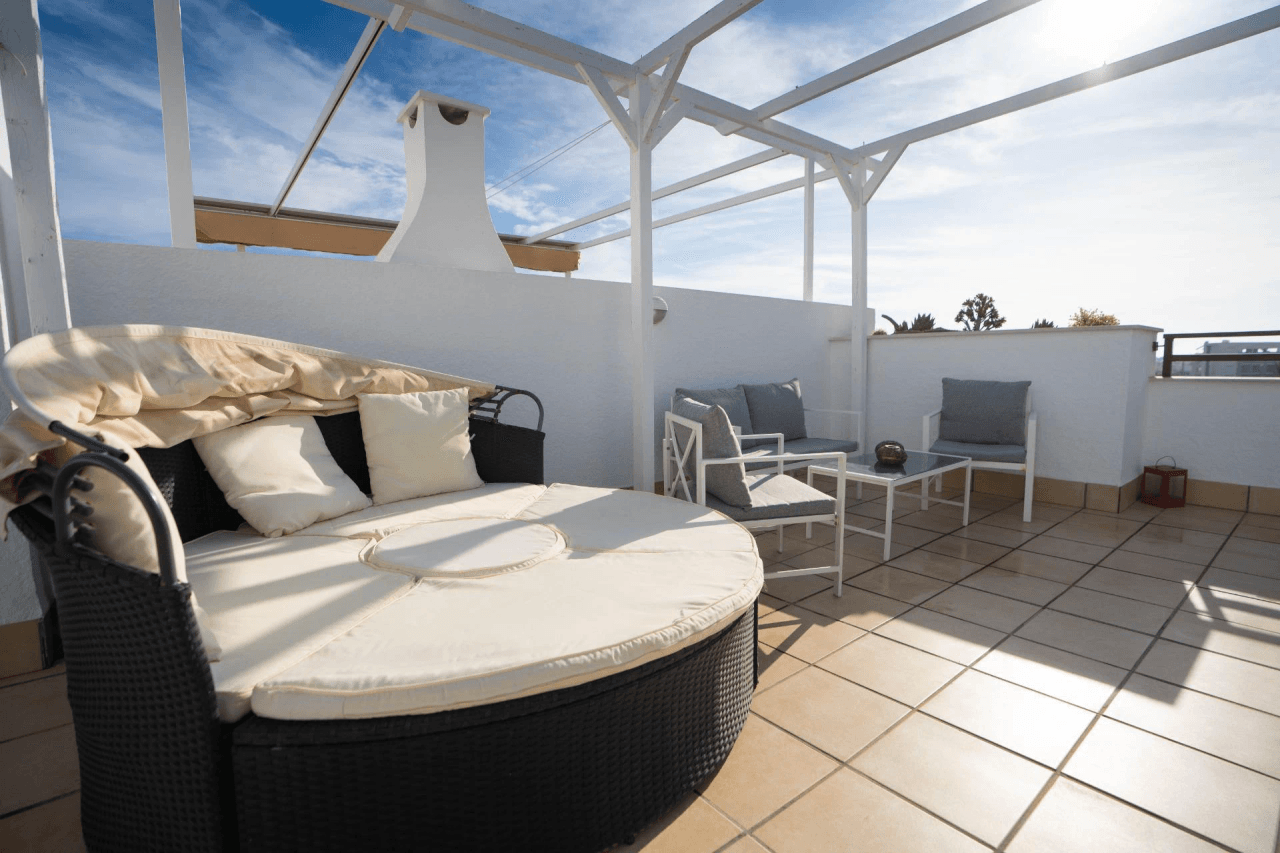 Dúplex en venta de 2 dormitorios en Punta Prima, Orihuela