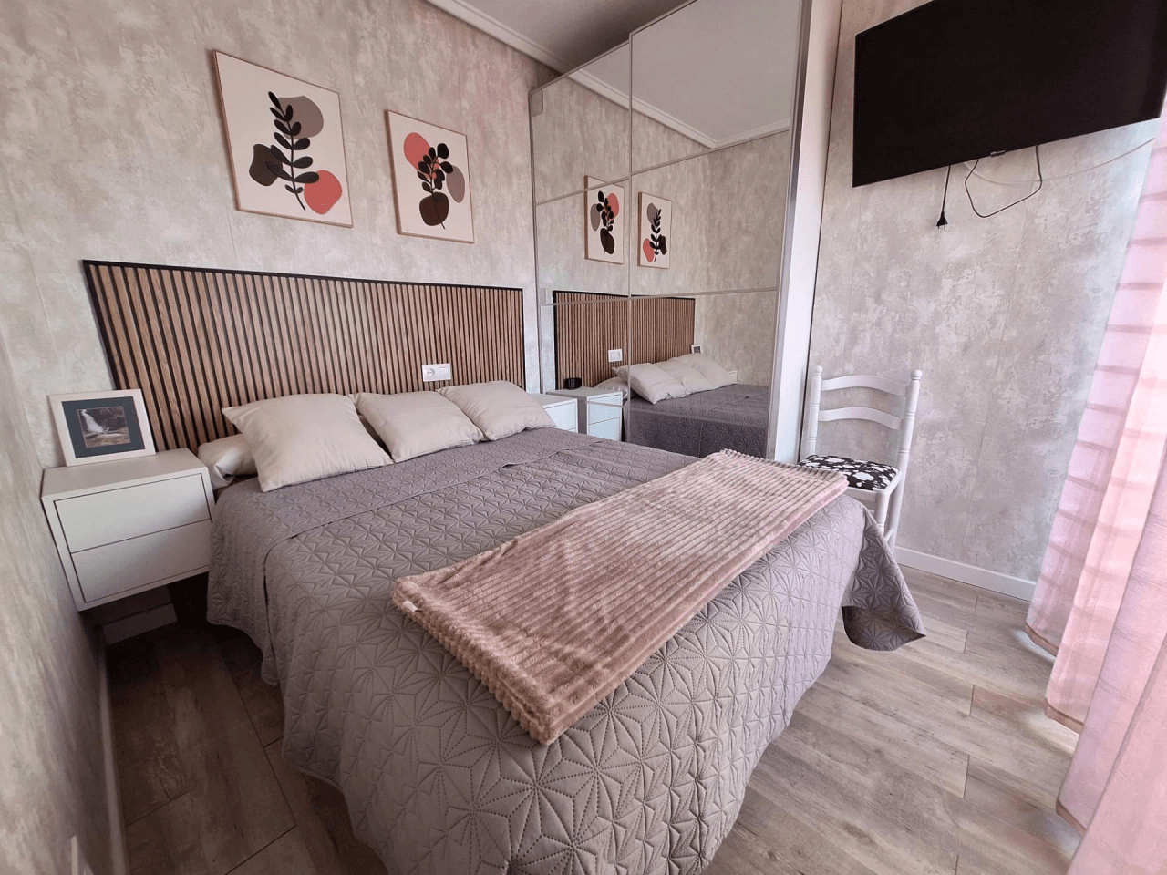 Apartamento en venta de 3 dormitorios en Playa de los Locos, Torrevieja