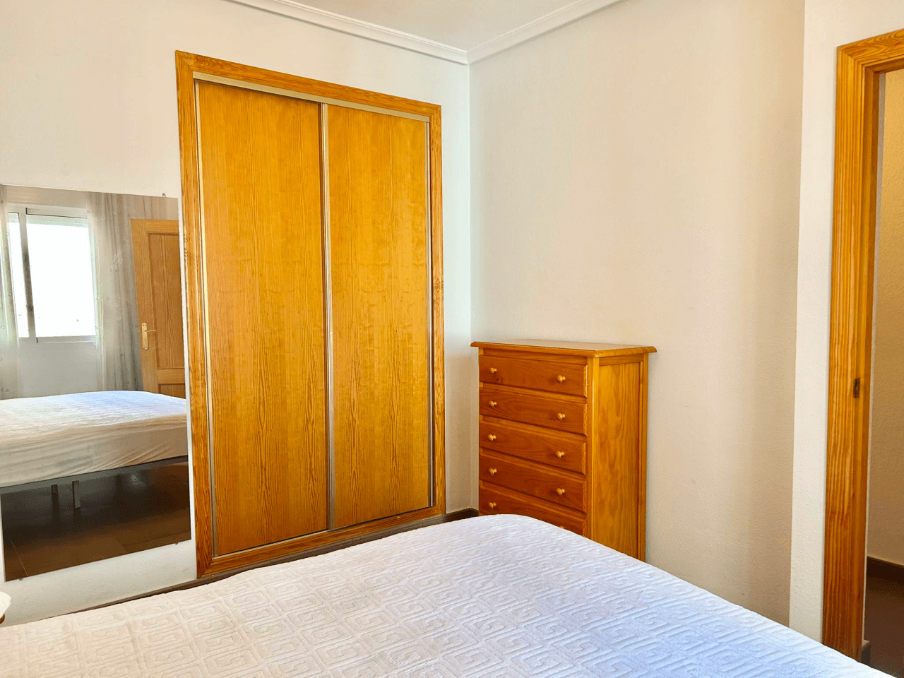 Apartamento en venta en Torrevieja, Centro - 10 dormitorios.