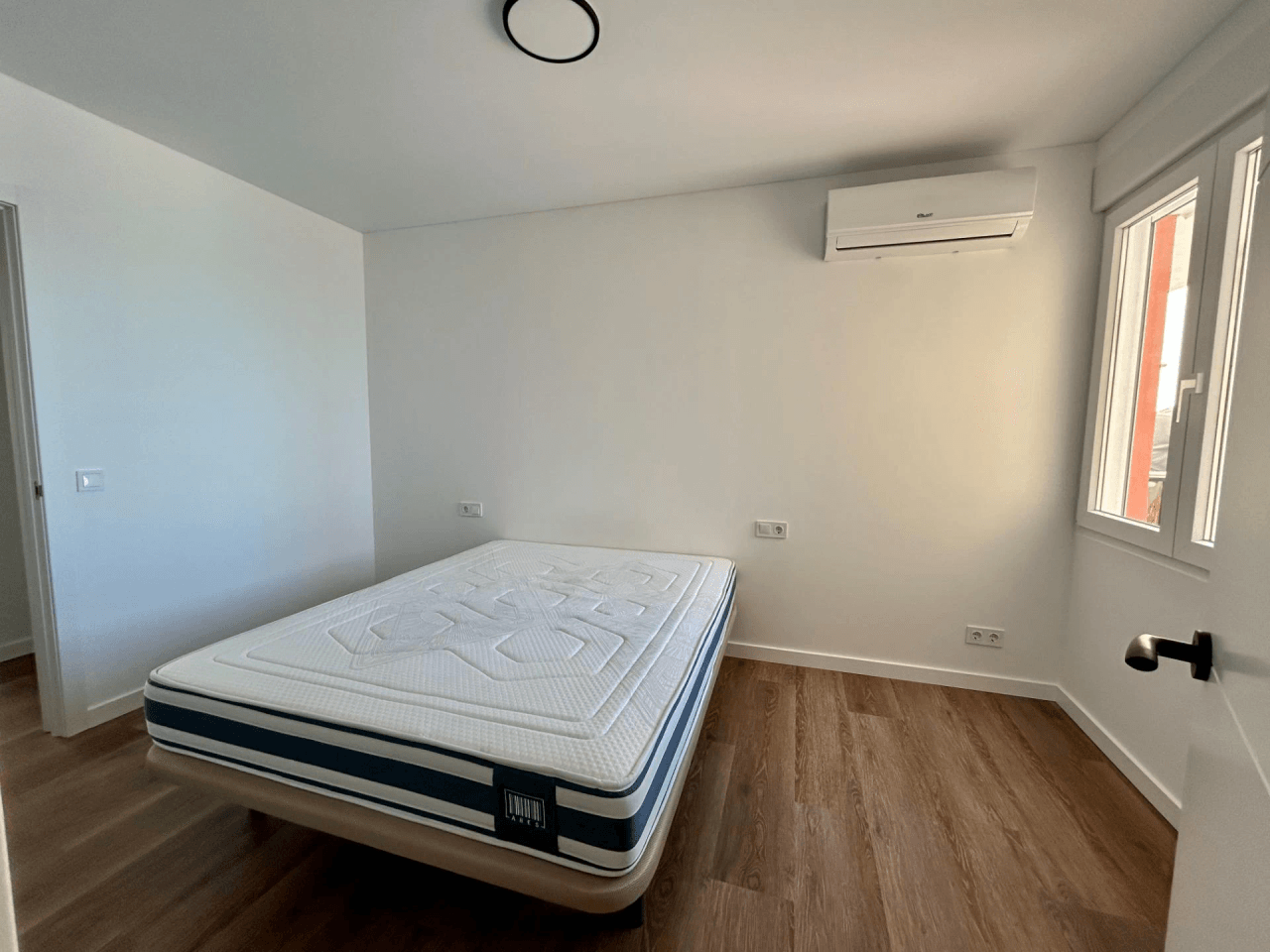 Apartamento en venta de 2 dormitorios en Playa del Acequión, Torrevieja