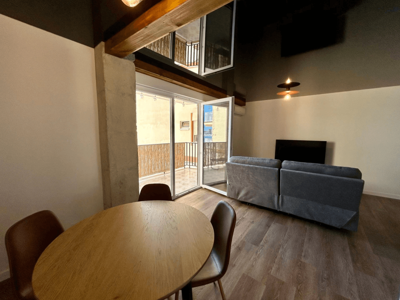 Apartamento en venta de 2 dormitorios en Playa del Acequión, Torrevieja